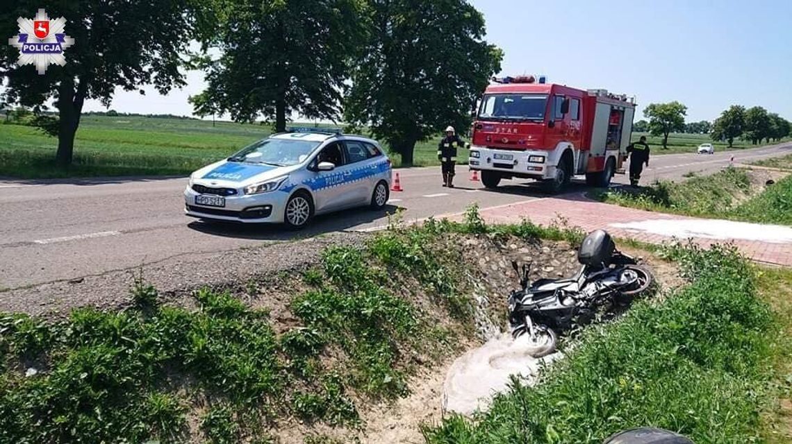 Pijany wyjechał motocyklem na drogę. Daleko nie zajechał
