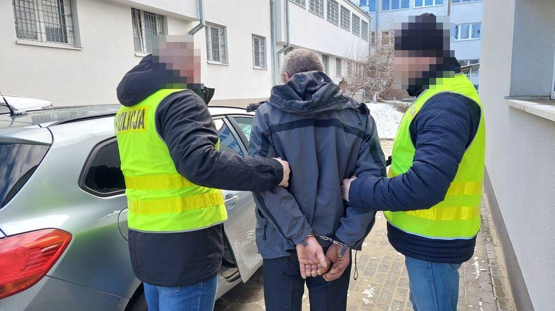 Pijany znęcał się nad rodzicami. W weekend chwycił za siekierę