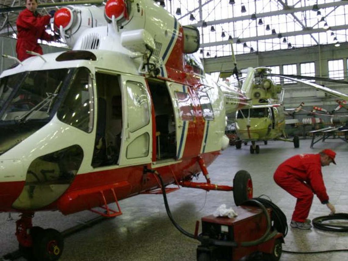 Pikieta przed PZL-Świdnik o wolne soboty i niedziele Pikieta przed PZL-Świdnik o wolne soboty i niedziele