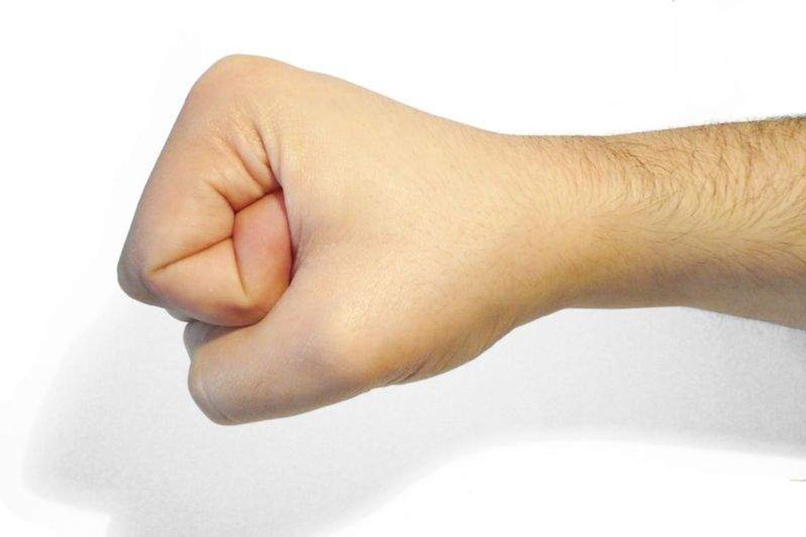 Pił, bił i kradł. Musi się wynieść i nie zbliżać do rodziny