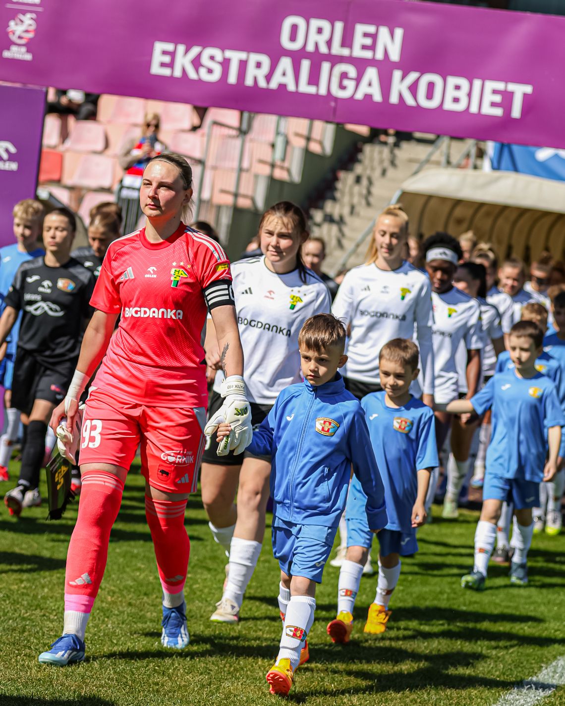 Piłkarki Górnika Łęczna grają z Pogonią Szczecin mecz o srebrny medal Piłkarki Górnika Łęczna grają z Pogonią Szczecin mecz o srebrny medal