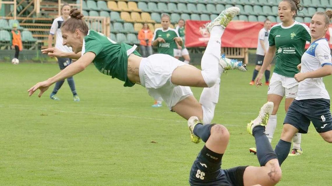 Piłkarki Górnika Łęczna rozbiły AZS UJ Kraków, remis AZS PSW (zdjęcia)