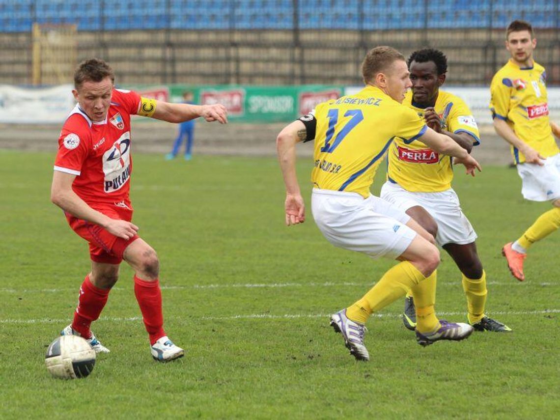 Piłkarska środa na boiskach w regionie