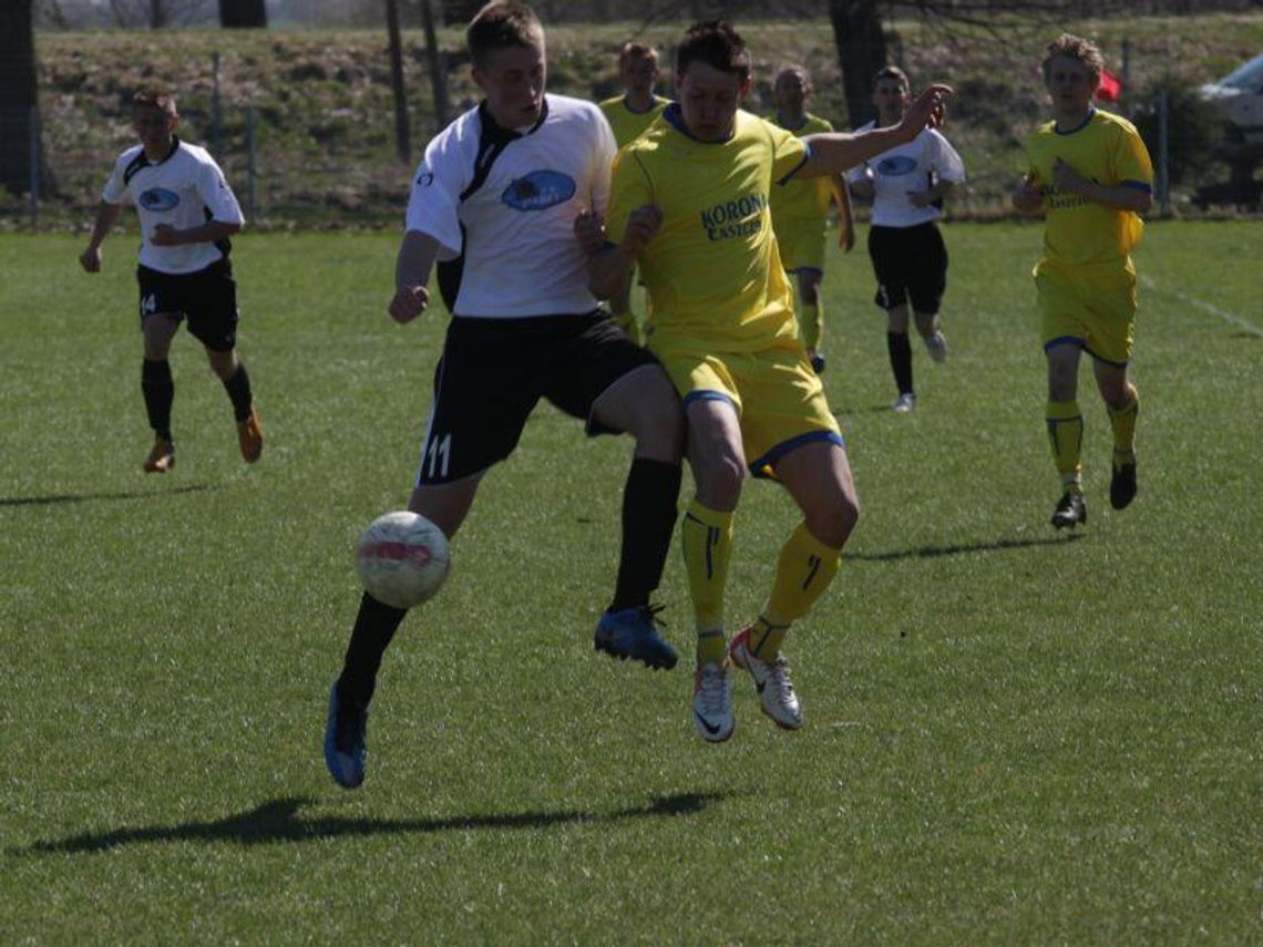 Piłkarska środa w regionie. Grała czwarta liga i klasy okręgowe