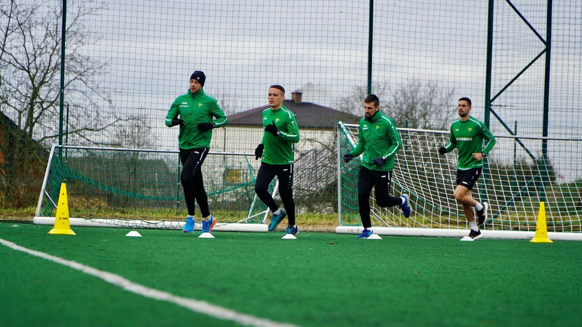 Piłkarze Górnika Łęczna wrócili do wspólnych treningów