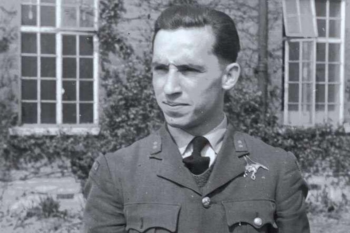 Pilot z Lubelskiego symbolem Królewskich Sił Powietrznych RAF. Zdeklasował Brytyjczyków
