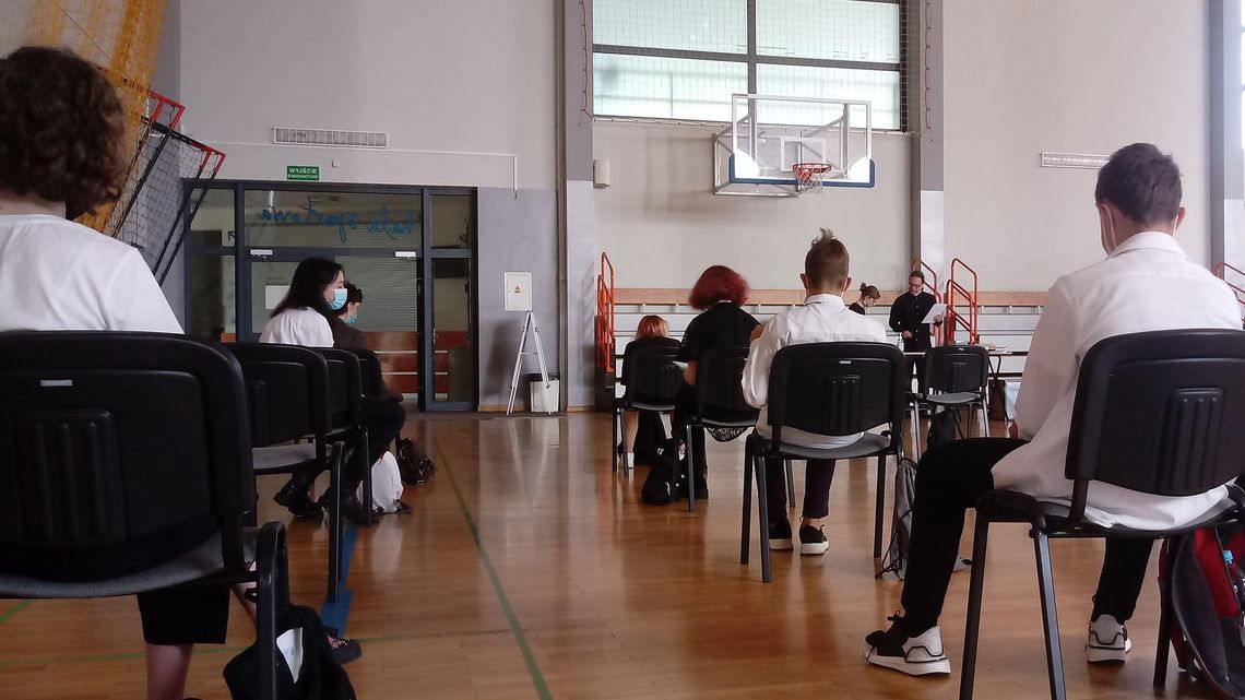 Piontkowski: w przyszłym tygodniu okaże się, czy możliwe będzie rozszerzanie nauczania stacjonarnego