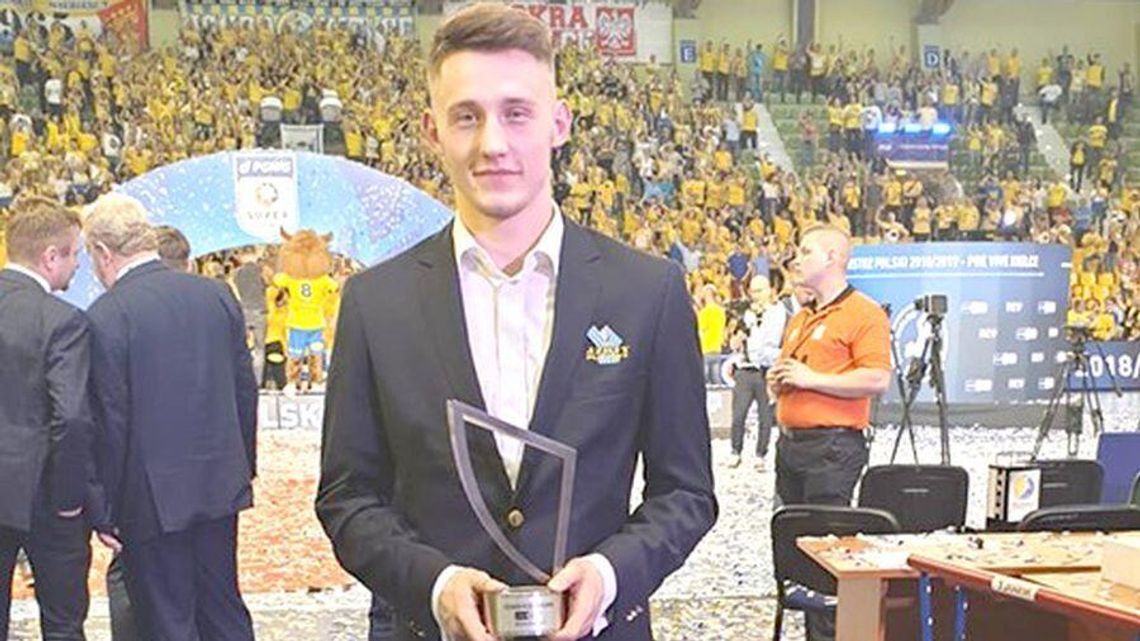 Piotr Jarosiewicz z Azotów Puławy odkryciem sezonu PGNiG Superligi mężczyzn!
