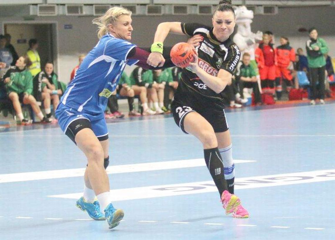 Piotrcovia Piotrków Trybunalski - MKS Selgros Lublin 23:37, awansowały do półfinału