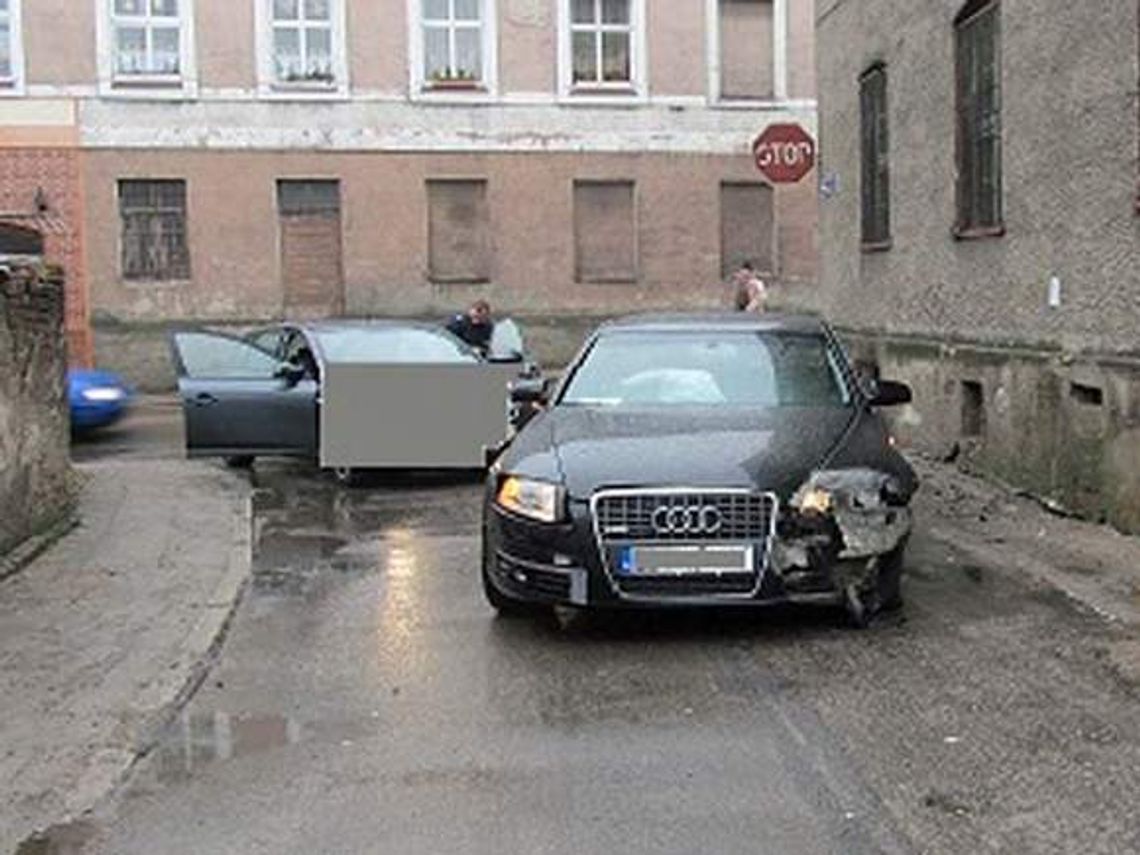 Pirat drogowy uciekał przed policją. 26 punktów w kilka minut