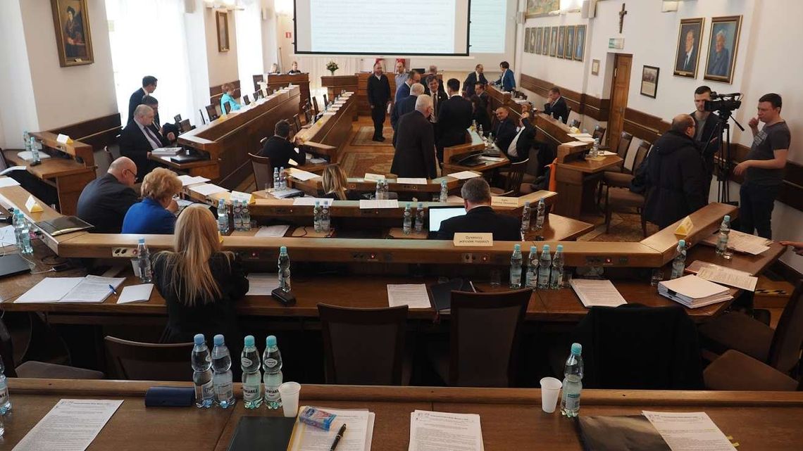 PiS chce nadzwyczajnej sesji Rady Miasta w Lublinie. Chodzi o dwie ważne sprawy
