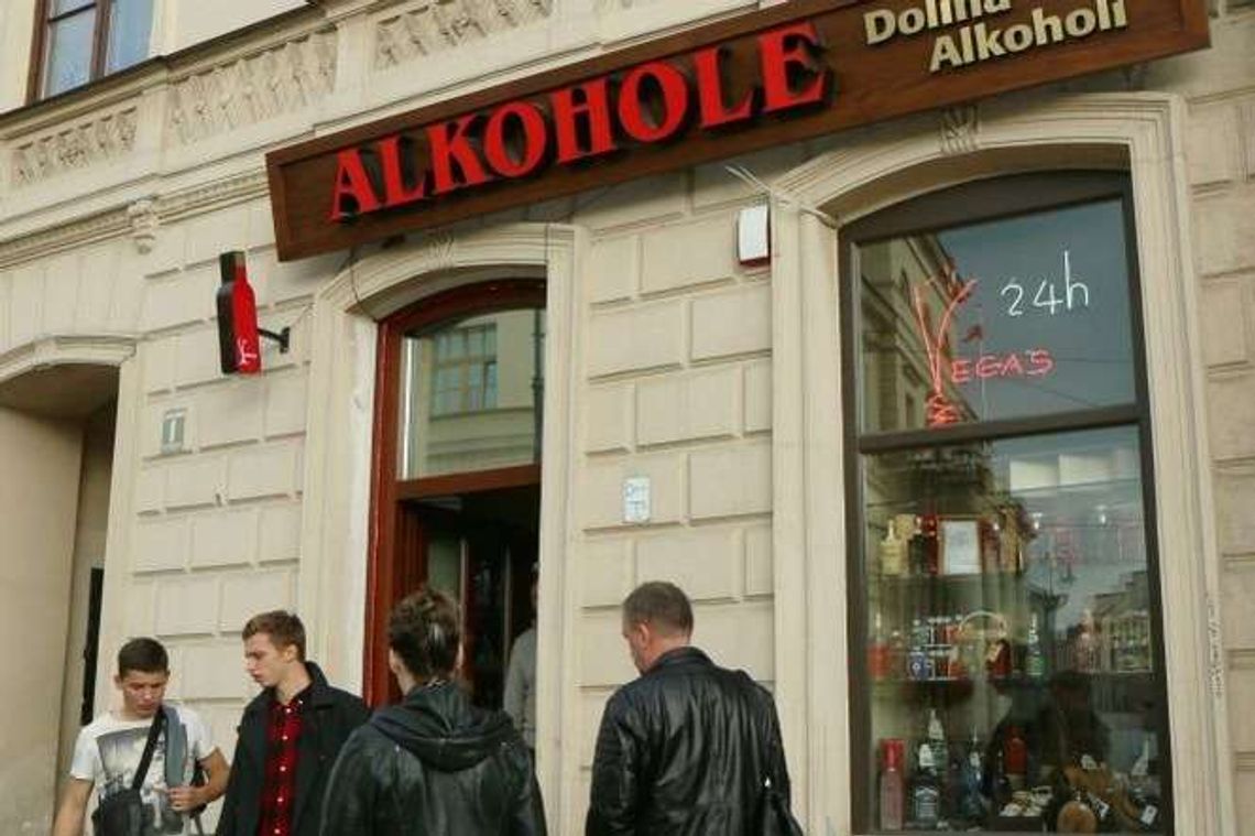 PiS i PO spowodują powrót melin? Chcą ograniczyć sprzedaż alkoholu