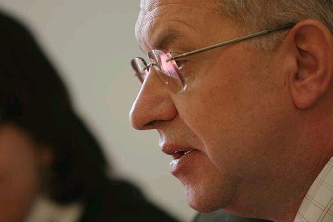 PiS jedzie maszerować do Warszawy. 6 autokarów z woj. lubelskiego PiS jedzie maszerować do Warszawy. 6 autokarów z woj. lubelskiego