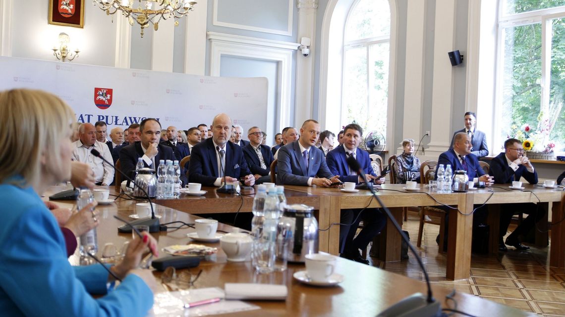 PiS traci władzę w powiecie mimo wyborczego sukcesu