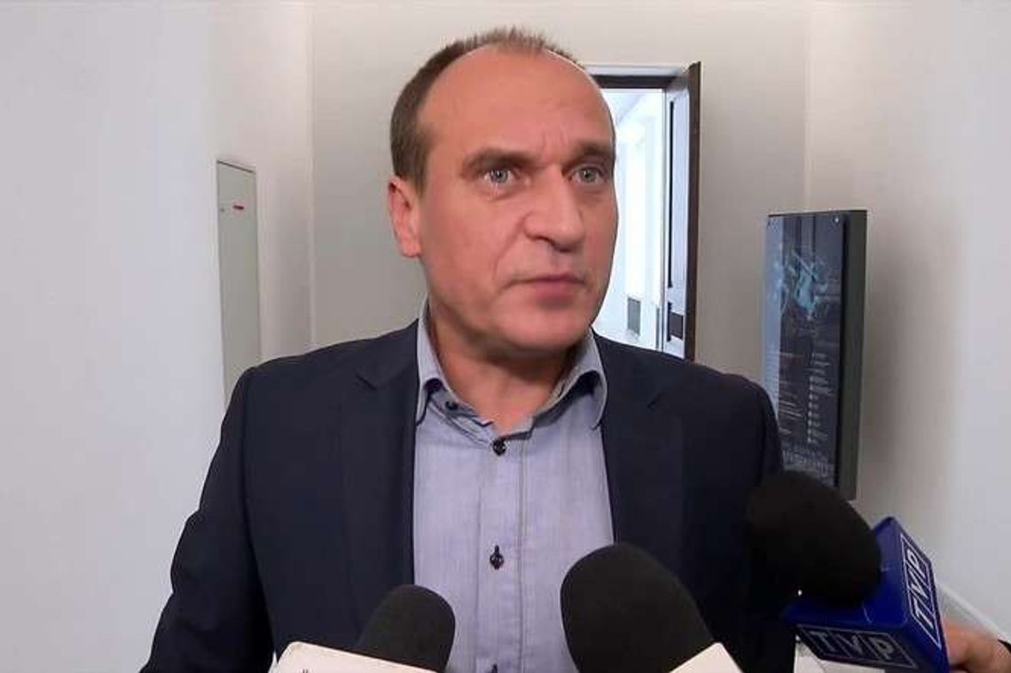 PiS wprowadza podwyżki dla urzędników. Kukiz: to program "Koryto plus" PiS wprowadza podwyżki dla urzędników. Kukiz: to program "Koryto plus"