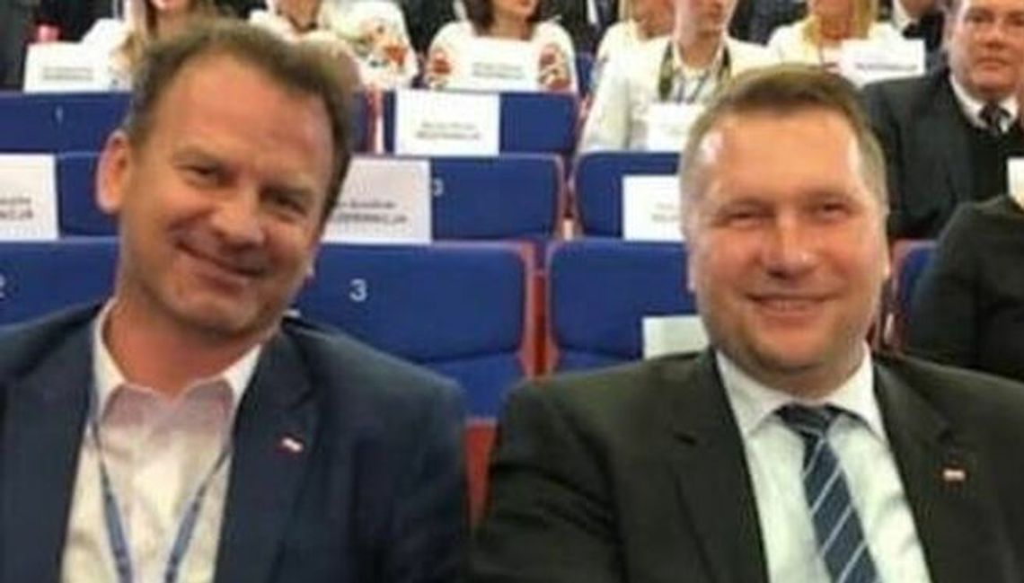 Pisał o wieszaniu zdrajców. Już nie doradzi Czarnkowi 