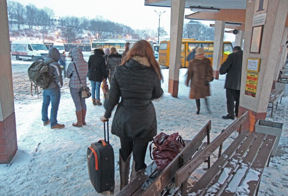 PKS Wschód zostawił pasażerów na lodzie. \"Reglamentujemy paliwo\" PKS Wschód zostawił pasażerów na lodzie. \"Reglamentujemy paliwo\"