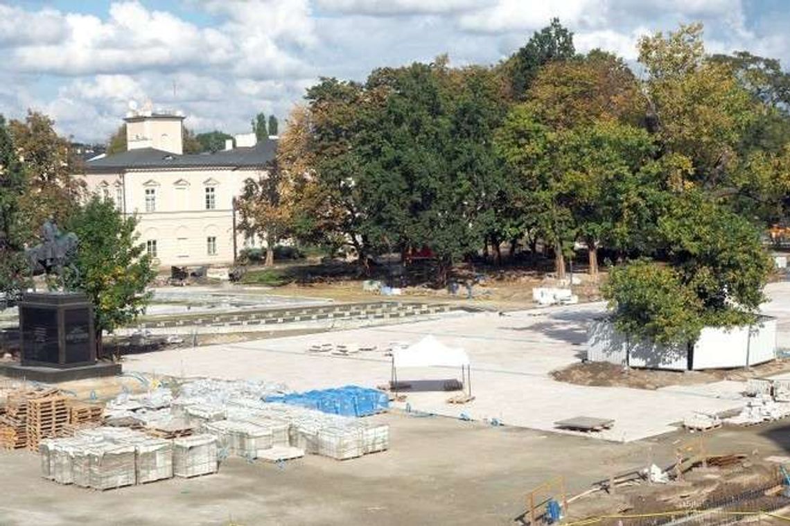 Plac Litewski dla rowerów? Plac Litewski dla rowerów?