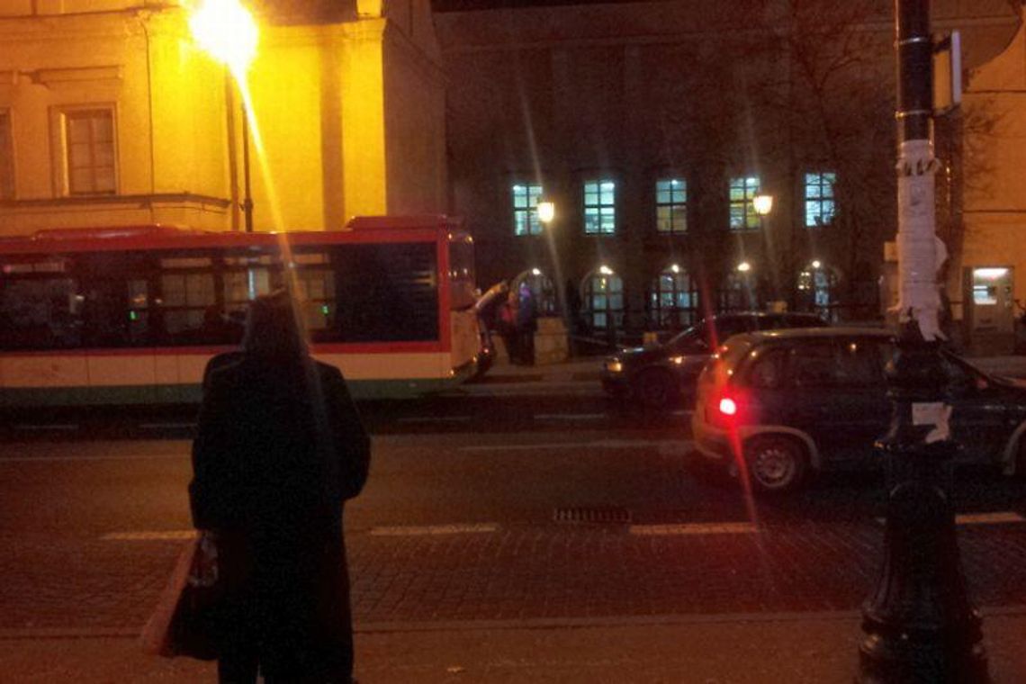 Plac Wolności: Autobus MPK zderzył się z samochodem Plac Wolności: Autobus MPK zderzył się z samochodem