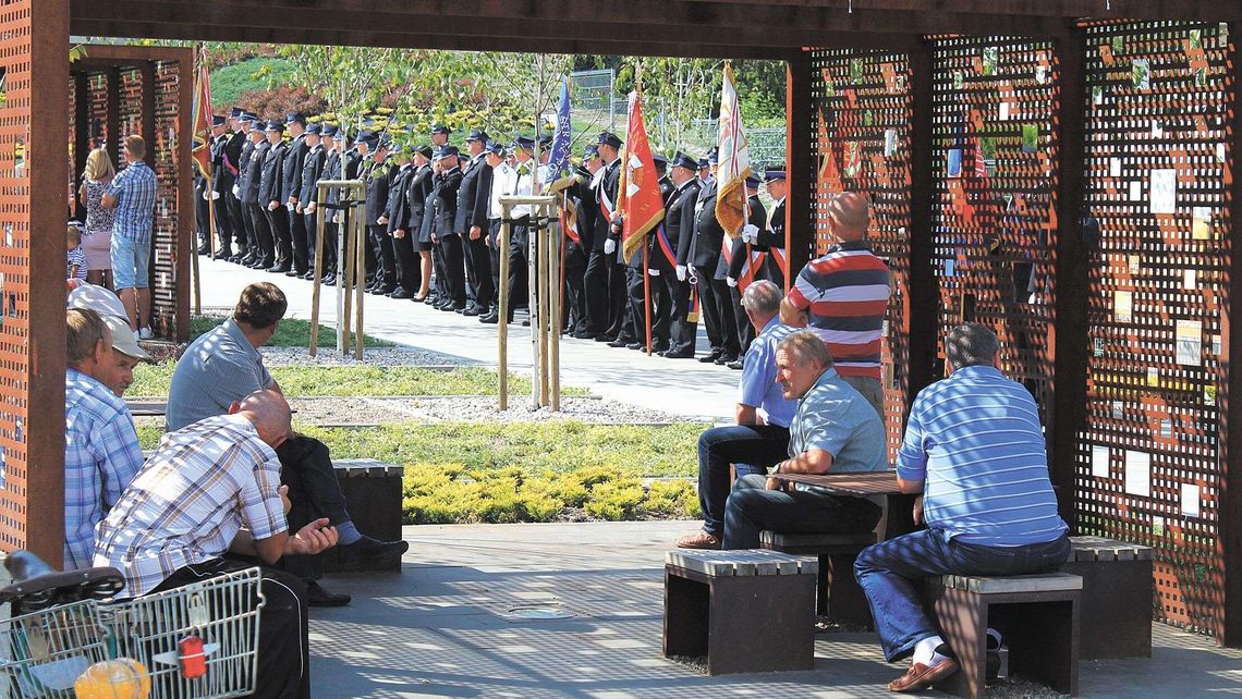 Place w Górze Puławskiej i Gołębiu z oficjalnymi nazwami