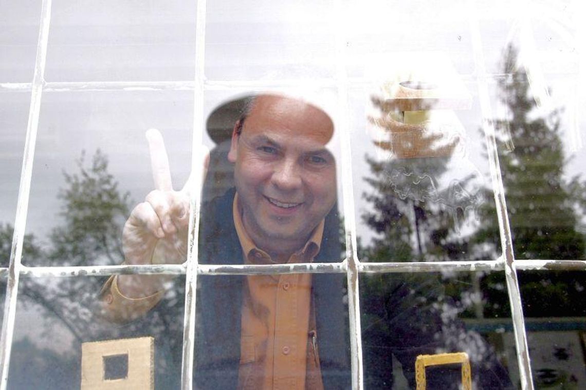 Plastycy z Nałęczowa ozdobią Puławy