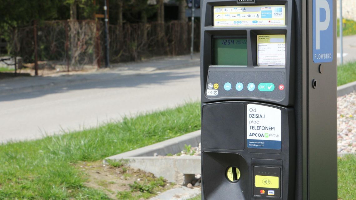 Płatne parkowanie czeka. Najpierw rozmowy z wojskiem