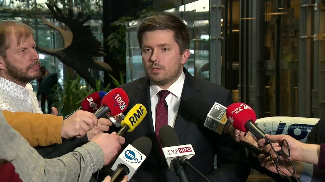 PLL LOT zawiesza połączenia Boeingami 737 MAX 8. Po katastrofie samolotu w Etiopii