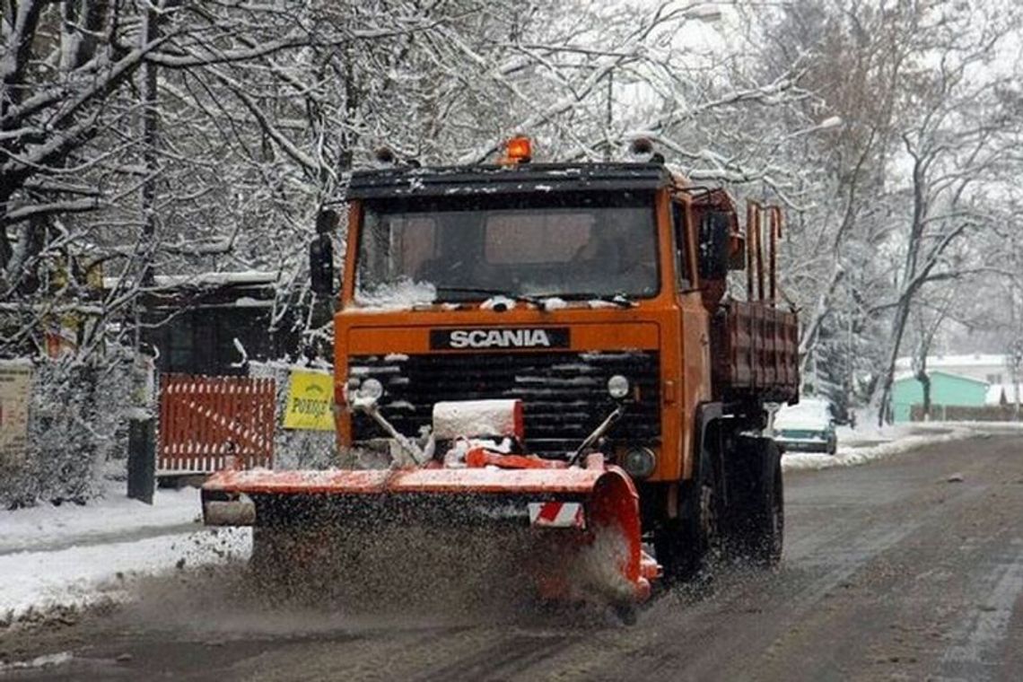 Pługi i piaskarki z GPS gotowe na zimę (mapa)