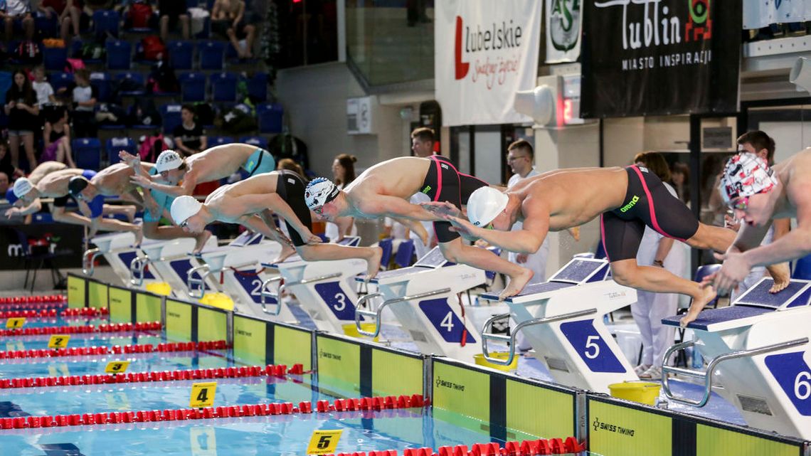 Pływanie jako dyscyplina sportowa jest w zawieszeniu