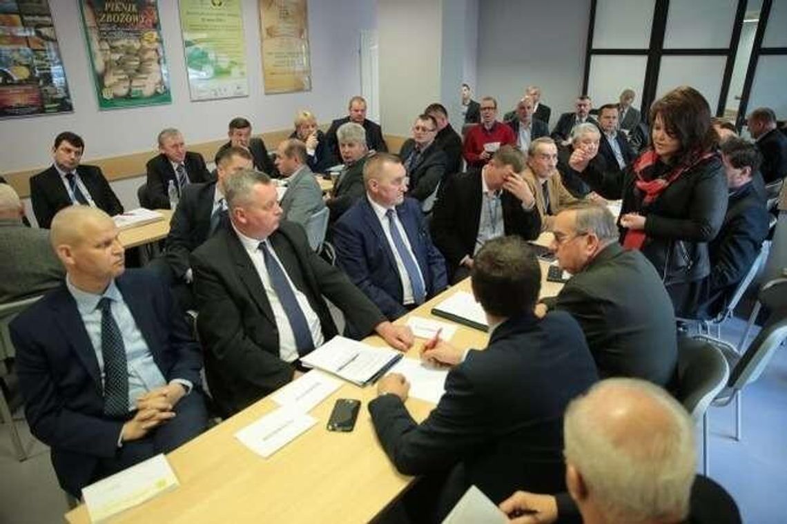 Po 20 latach odwołali prezesa Lubelskiej Izby Rolniczej. "To są ludzie nastawieni przez PiS"