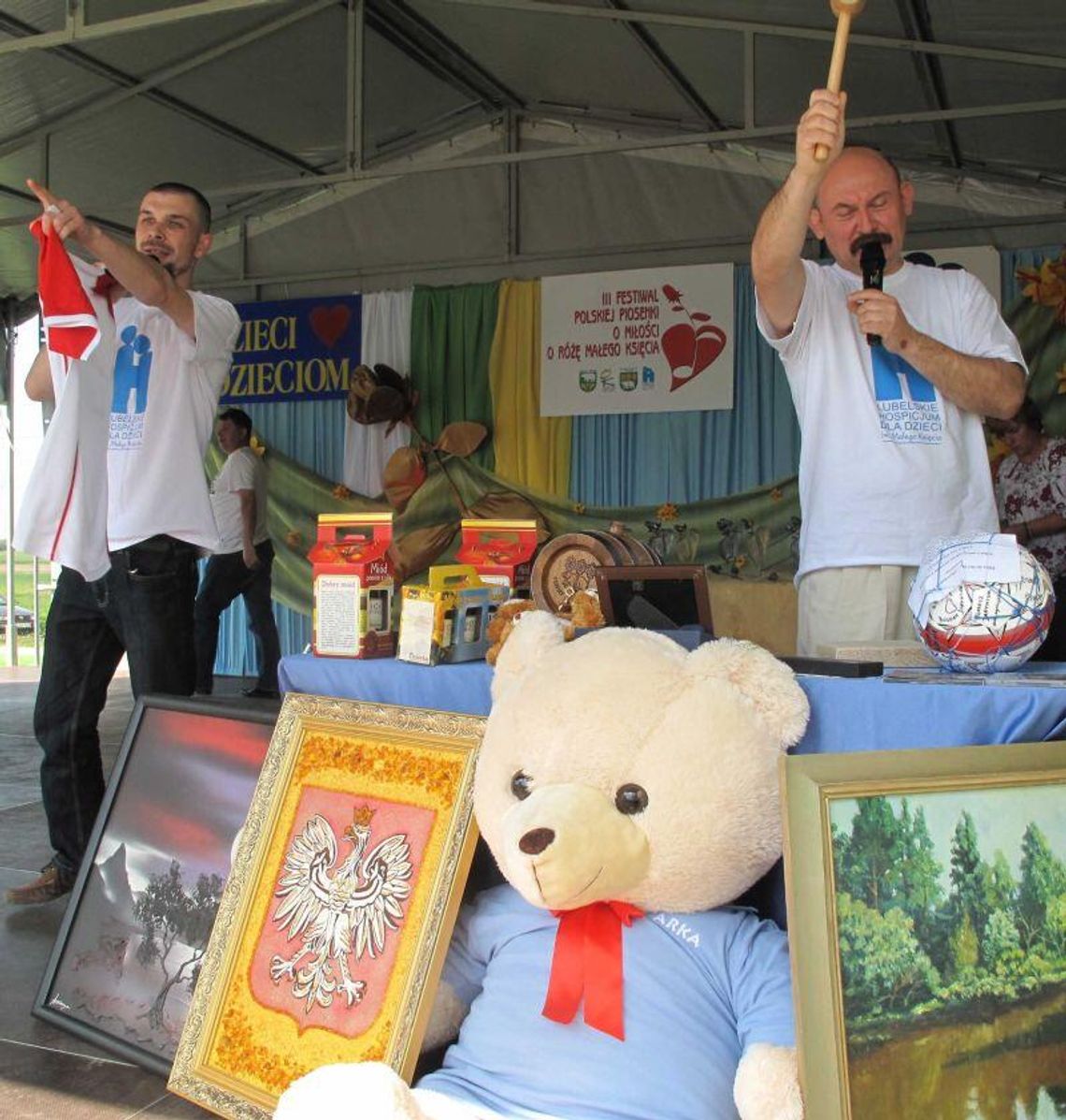 Po festynie Dzieci-Dzieciom w Stołpiu (zdjęcia)