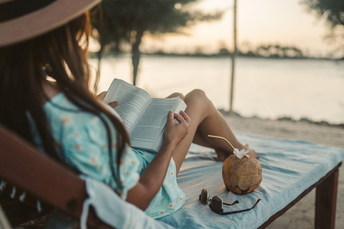 Po jakie gatunki literackie najchętniej sięga się na wakacjach? Po jakie gatunki literackie najchętniej sięga się na wakacjach?