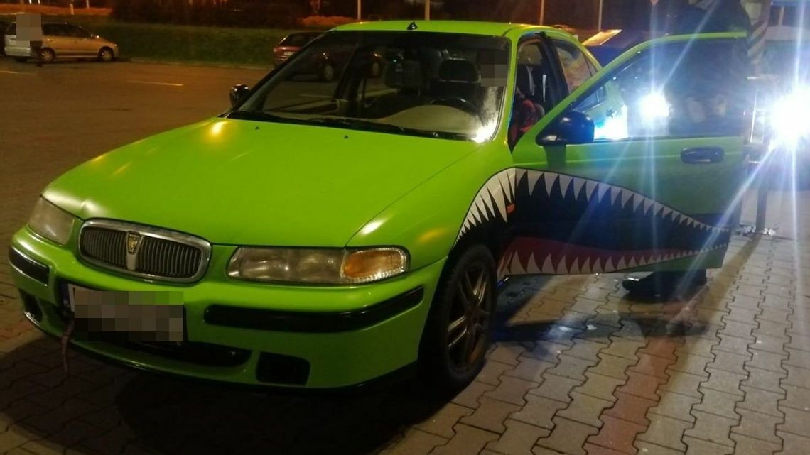 Po „karpiku” spalili gumę. Posypały się mandaty