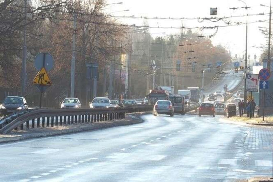Po otwarciu zachodniej obwodnicy Lublina zmalał ruch ciężarówek w mieście Po otwarciu zachodniej obwodnicy Lublina zmalał ruch ciężarówek w mieście