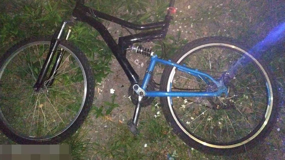 Po pijanemu wjechał pod samochód. Nietypowe tłumaczenie