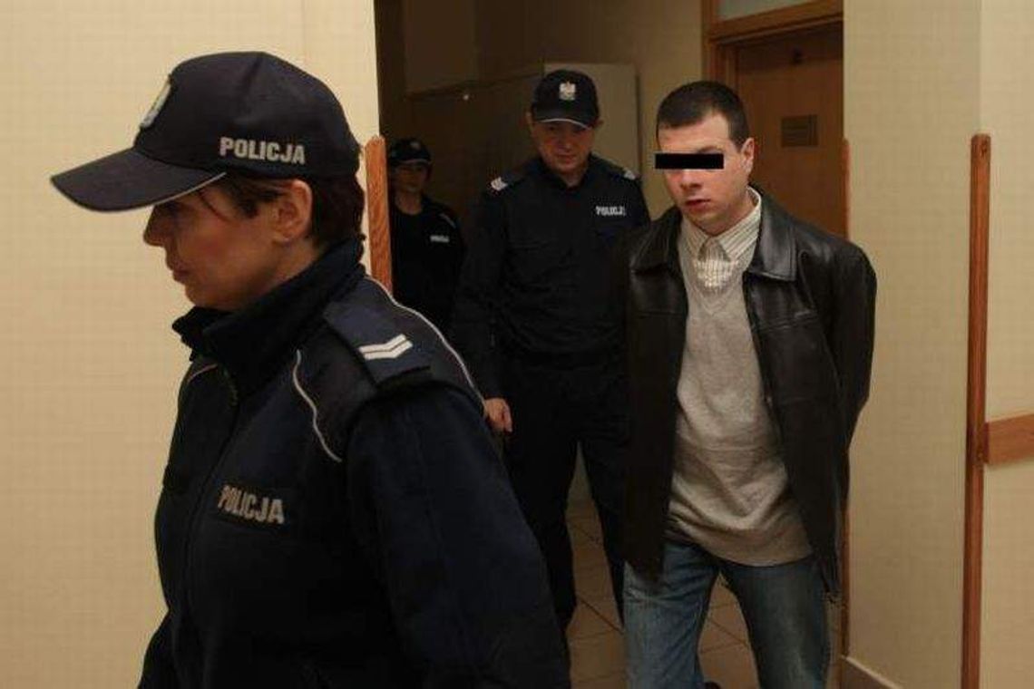 Po pijanemu zadał pięć ciosów nożem. W sądzie przepraszał ofiarę