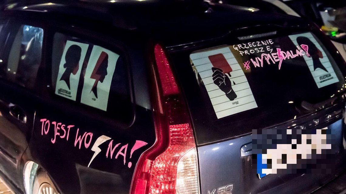 Po proteście samochodowym w Lublinie policja wybierała do kontroli oznaczone auta? "Żadna złośliwość"