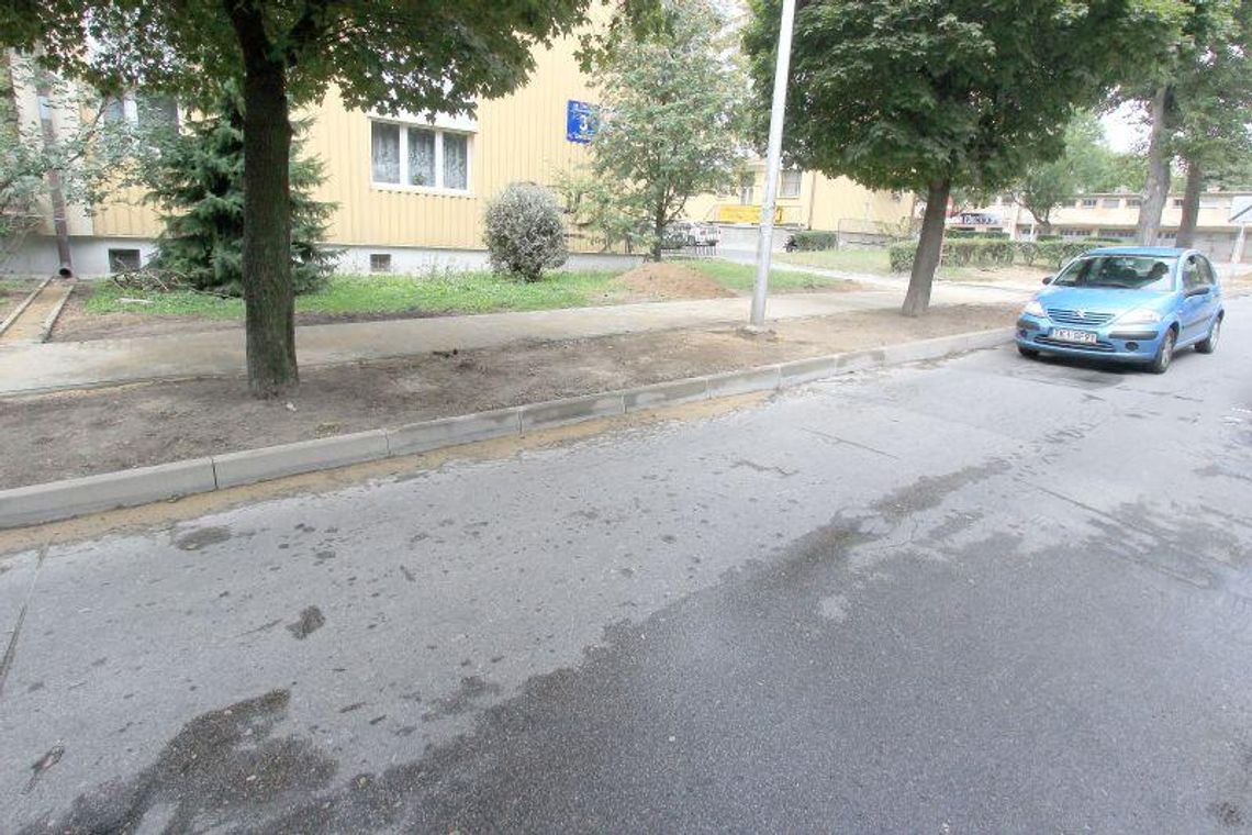Po remoncie na ulicy będzie ciaśniej. Kierowcy oburzeni Po remoncie na ulicy będzie ciaśniej. Kierowcy oburzeni