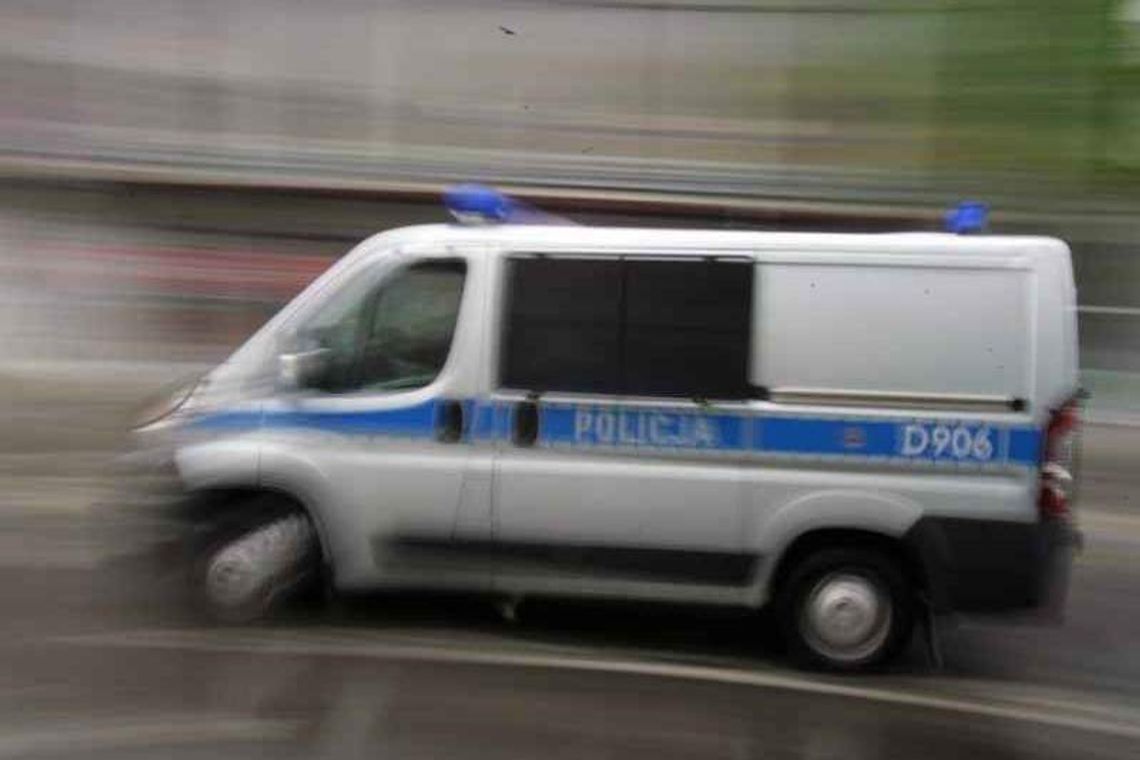 Pobił i okradł. Szybko wpadł Pobił i okradł. Szybko wpadł