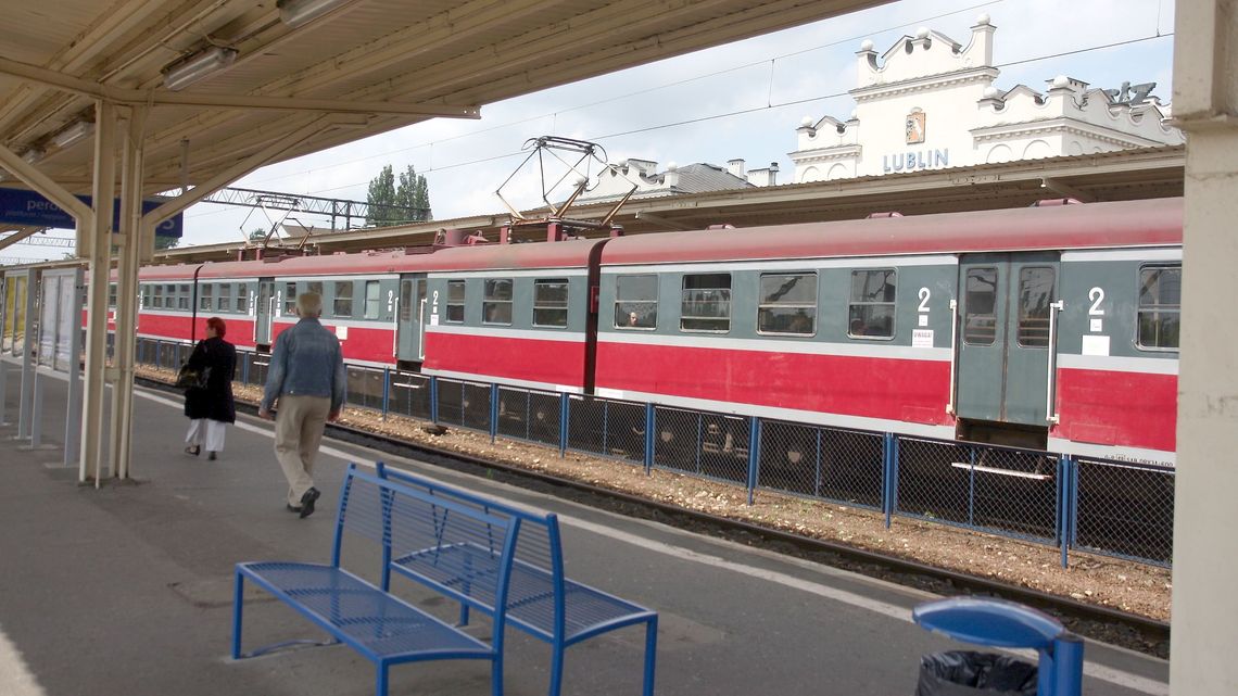 Pociągi muszą być szybko, żeby nie odjechała dotacja. Mogą mieć krótszą gwarancję Pociągi muszą być szybko, żeby nie odjechała dotacja. Mogą mieć krótszą gwarancję