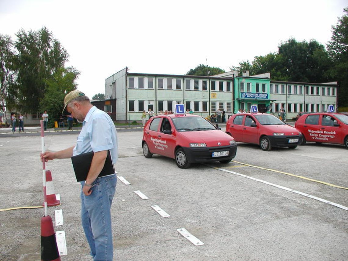 Pod koniec przyszłego roku wzrosną ceny kursów nauki jazdy, za to zdanie egzaminu powinno być o wiele łatwiejsze Pod koniec przyszłego roku wzrosną ceny kursów nauki jazdy, za to zdanie egzaminu powinno być o wiele łatwiejsze
