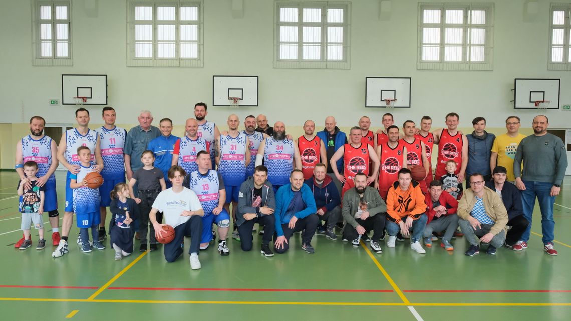 Pod koszami Dziennika Wschodniego: 4-te Piętro z tytułem mistrzowskim Pod koszami Dziennika Wschodniego: 4-te Piętro z tytułem mistrzowskim