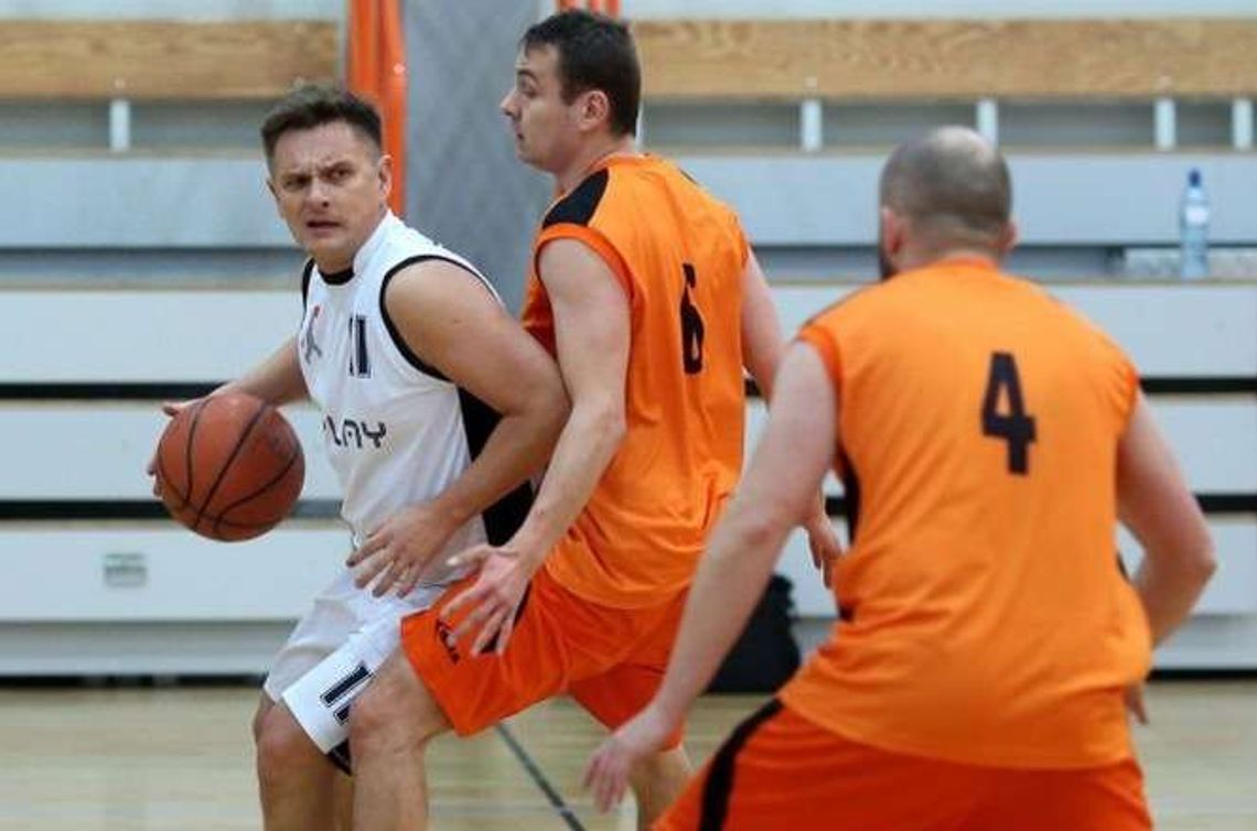 Pod Koszami Dziennika Wschodniego: Ambitna walka outsiderów  