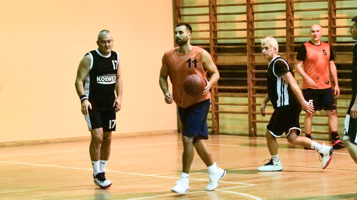 Pod koszami Dziennika Wschodniego: Faworyci w odwrocie