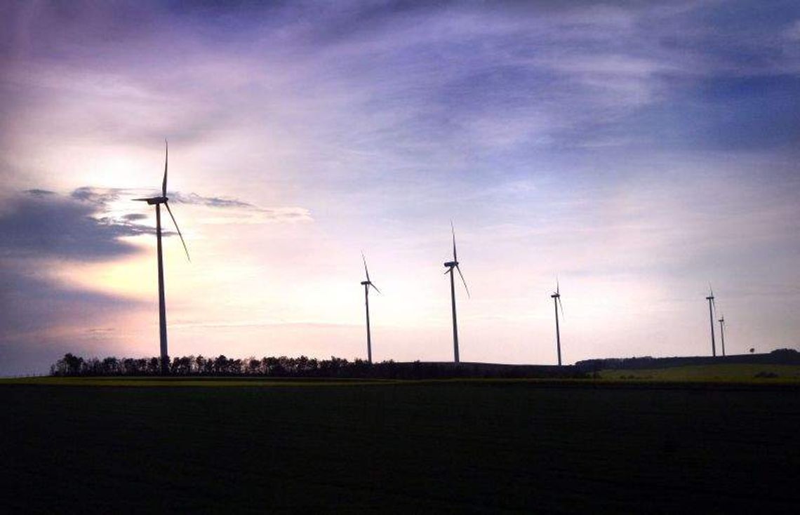 Pod wiatr czyli o planach budowy farmy wiatrowej w Fajsławicach Pod wiatr czyli o planach budowy farmy wiatrowej w Fajsławicach