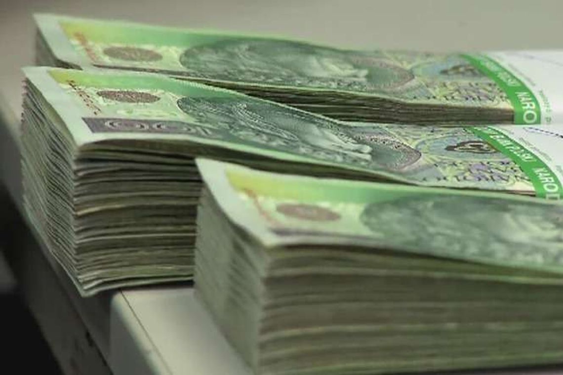 Podatek bankowy - zagrożenie dla gospodarki czy sprawiedliwa danina? Podatek bankowy - zagrożenie dla gospodarki czy sprawiedliwa danina?