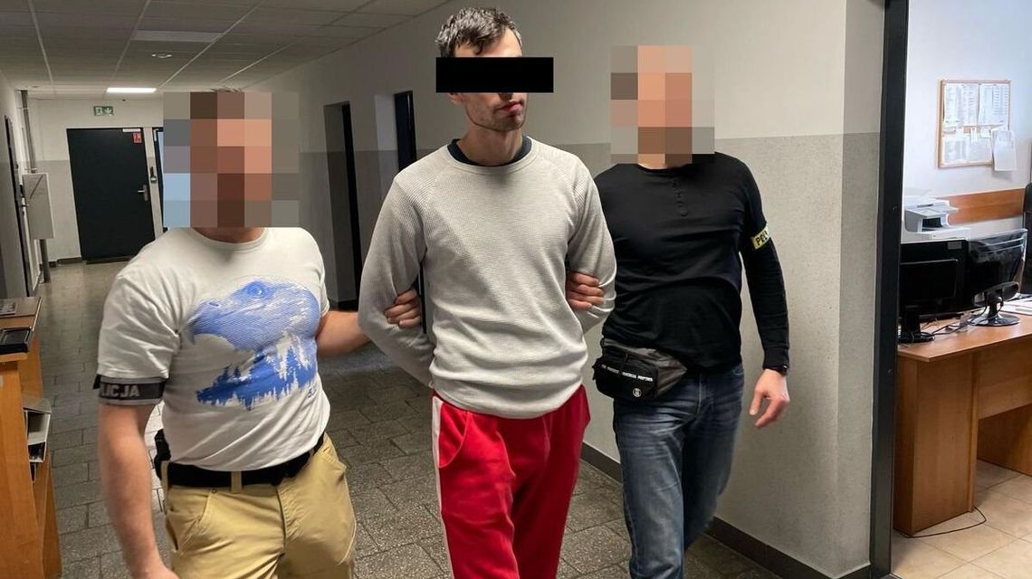 Podejrzany o podpalenie bloku był poszukiwany