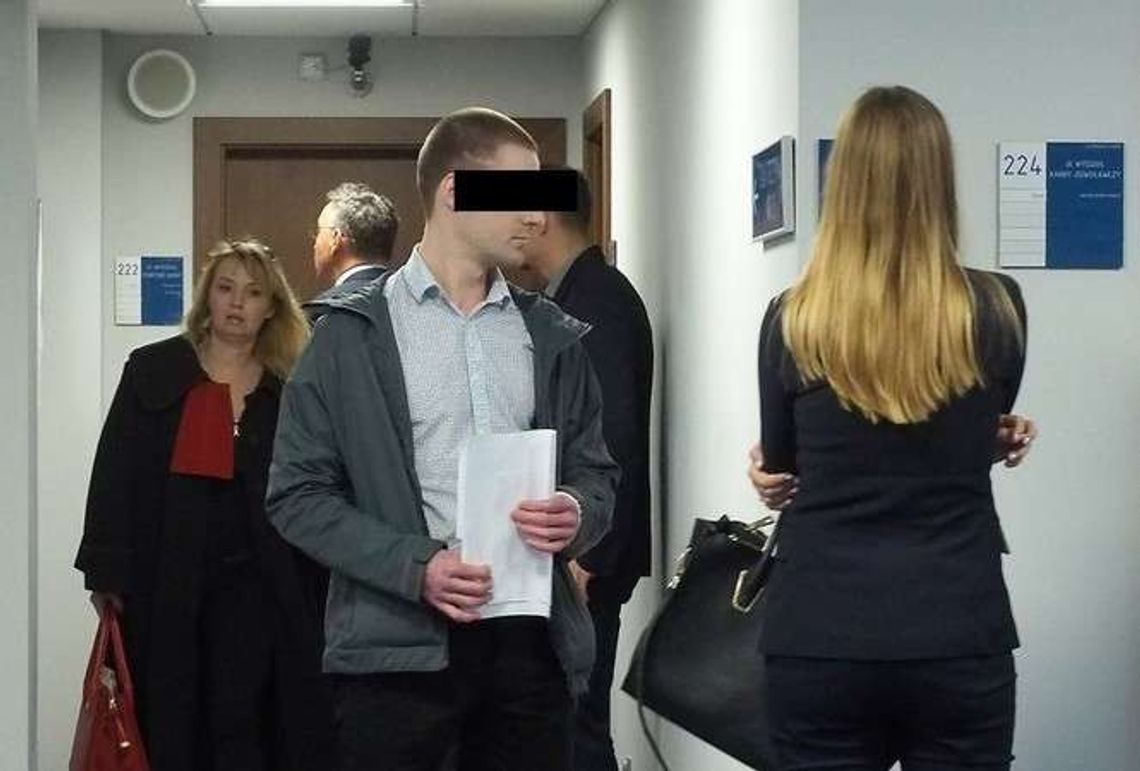 Poderżnął scyzorykiem gardło swojej dziewczynie. Prokurator chce wyższego wyroku