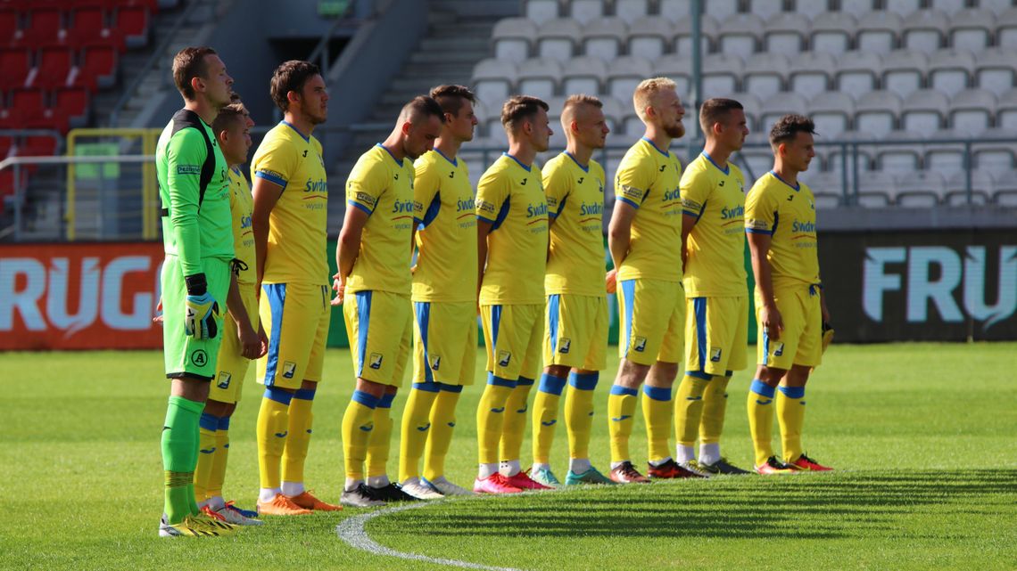 Podhale Nowy Targ – Avia 2:0. Tracą tylko z karnych