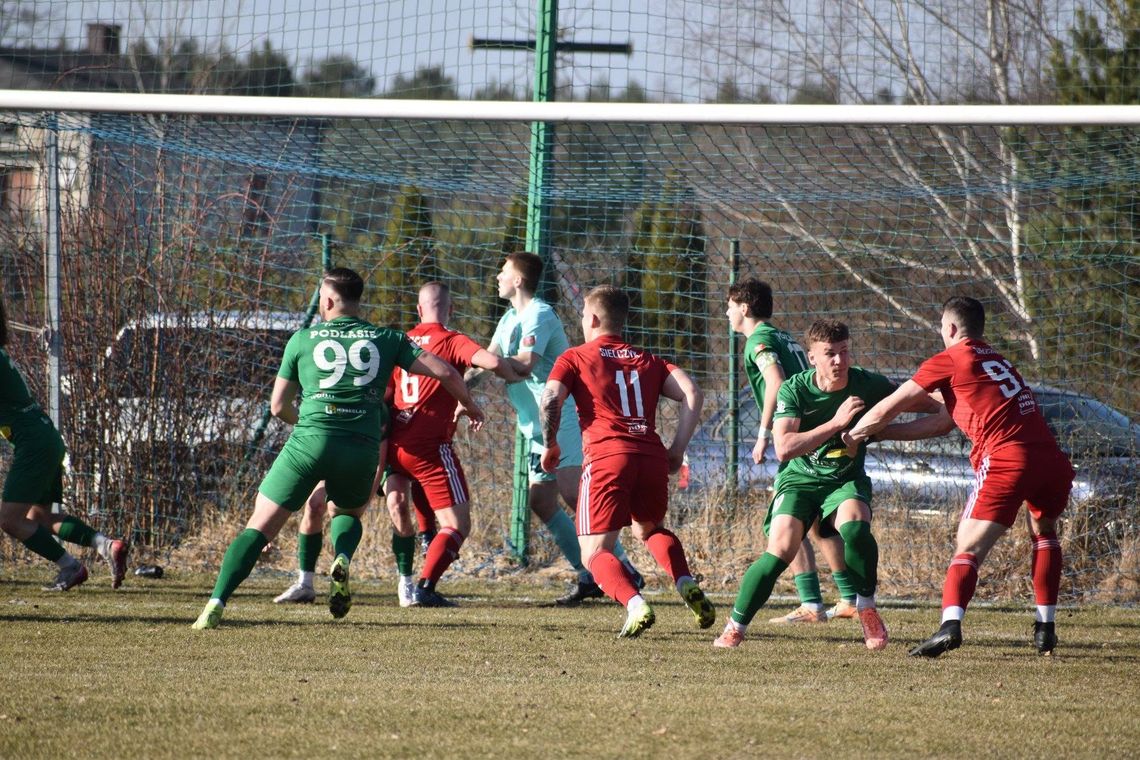 Podlasie II Biała Podlaska rozbiło Kujawiaka Stanin Podlasie II Biała Podlaska rozbiło Kujawiaka Stanin